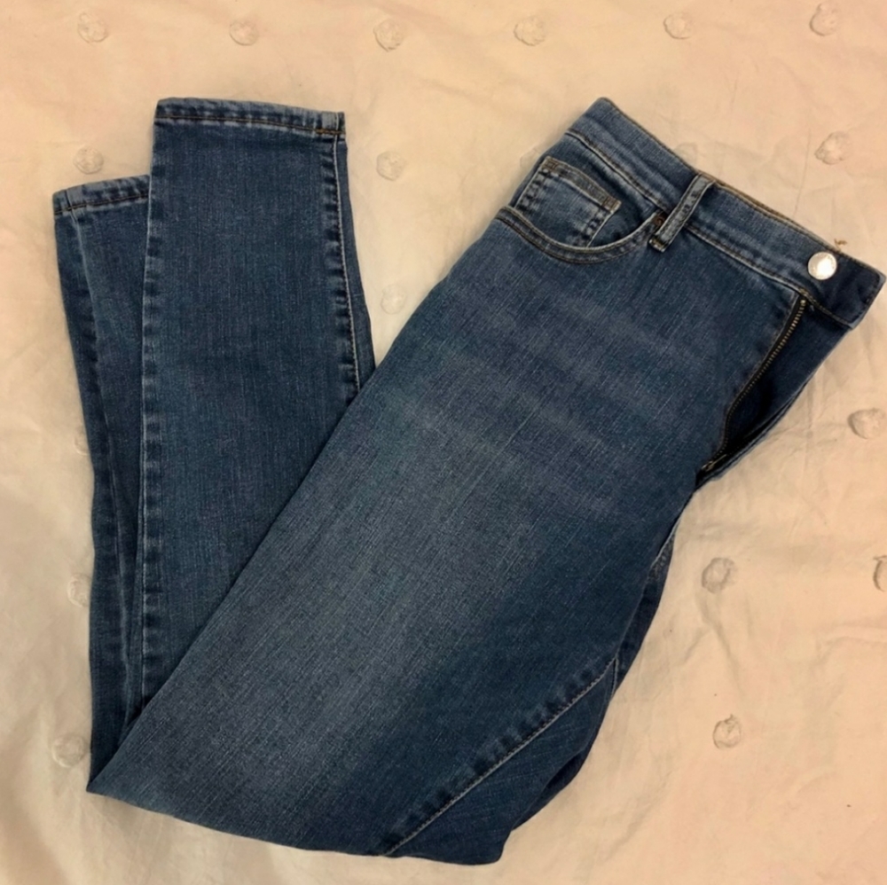 Like New Topshop Moto Leigh Jeans